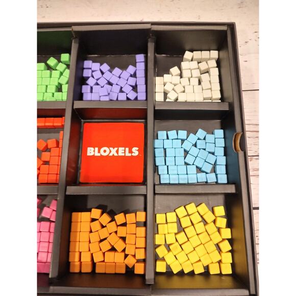 Mattel Bloxels Build Your Own Video Game (Discontinued by Manufacturer) - Picture 11 of 11